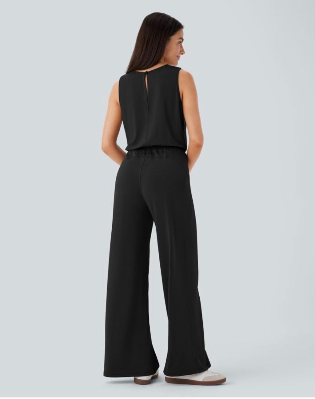 Round neck sleeveless keyhole back drawstring pocket casual jumpsuit