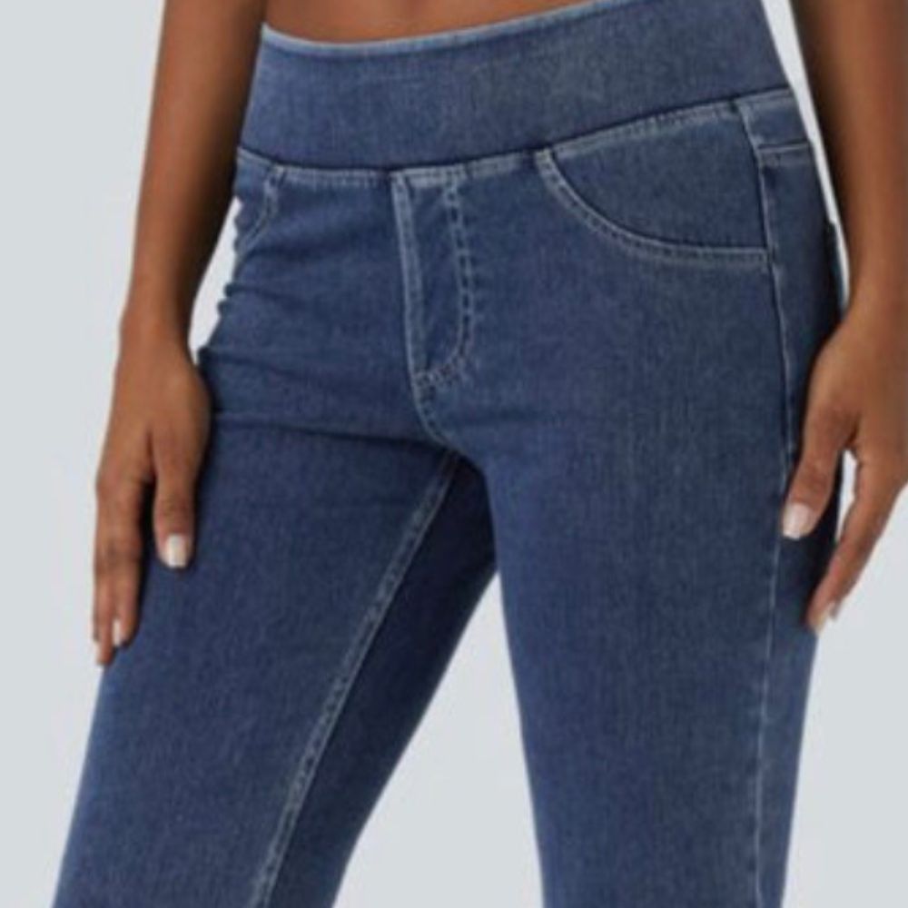 Halara Flex™ Low Rise Pockets Casual Bootcut Jeans