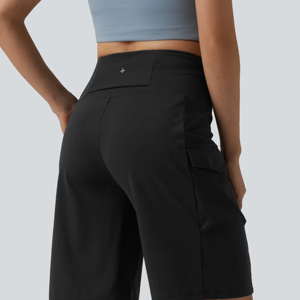 Mid Rise Cargo Yoga Baggy Shorts with Pockets