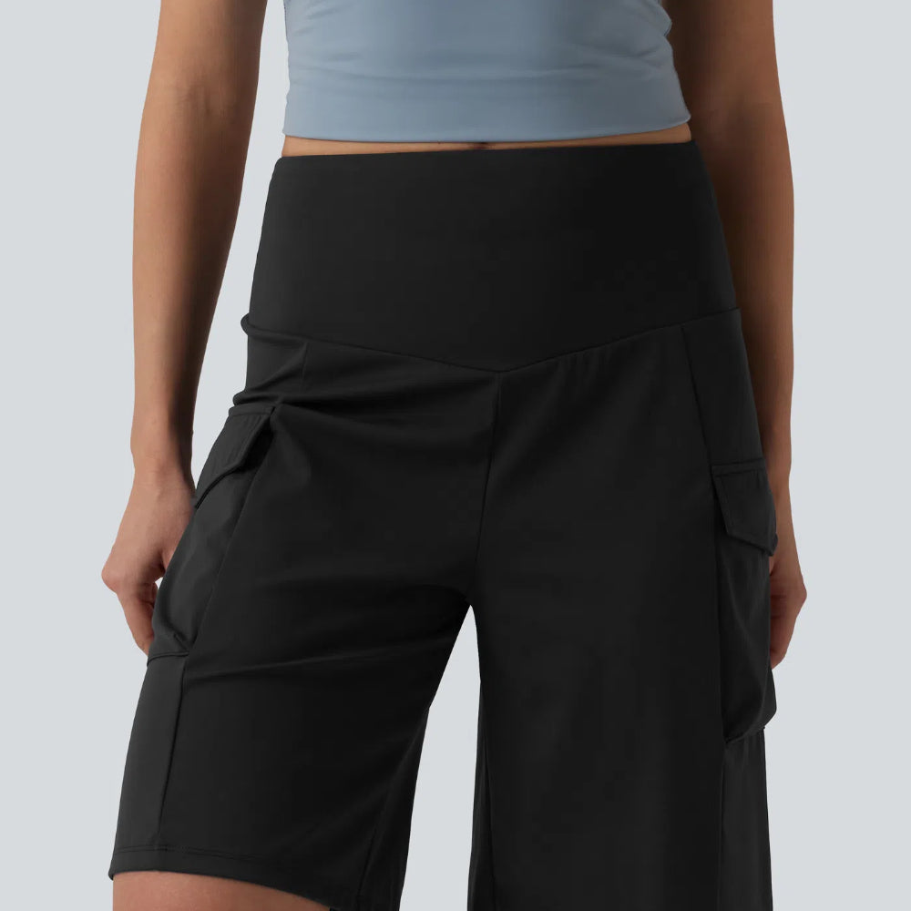 Mid Rise Cargo Yoga Baggy Shorts with Pockets
